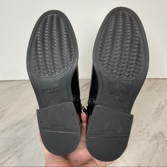 New! Cole Haan Railyn Black Leather Bootie 7B - Picture 11 of 12